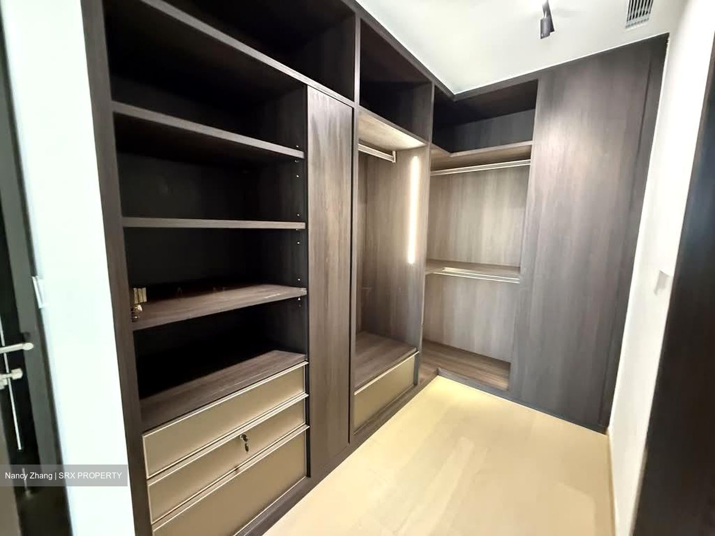 JadeScape (D20), Condominium #587107631